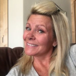 Meet your Posher, Camille